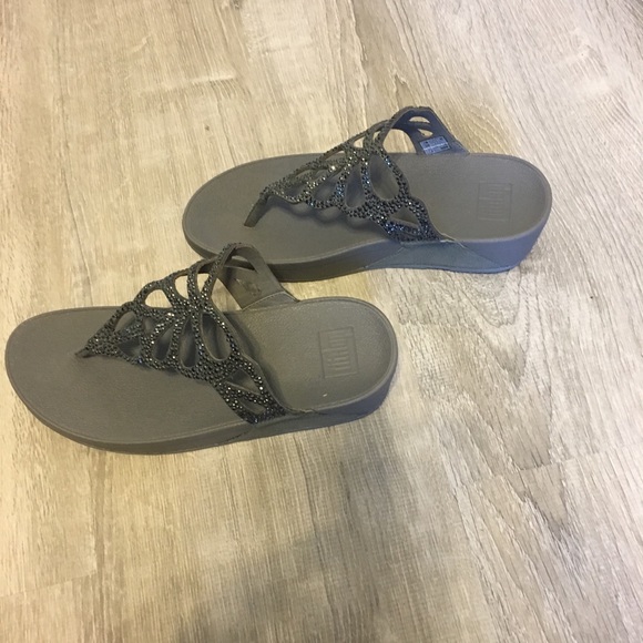 fitflop bumble crystal